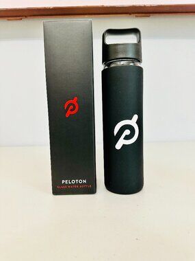 NEW PELOTON  BLACK NON-SLIP 16 OZ. GLASS WATER BOTTLE UNISEX